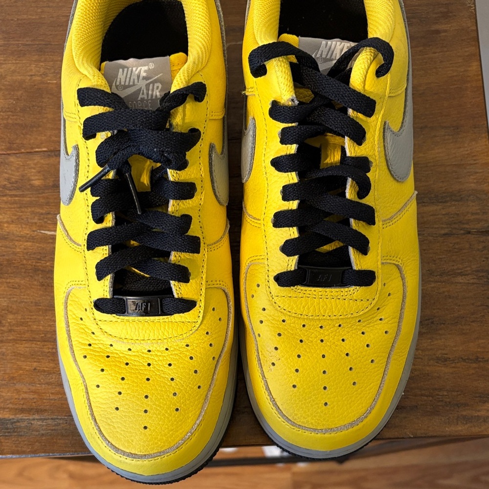 Nike custom made crypto XRP Yellow and Black Athletic Shoes - Picture 6 of 8